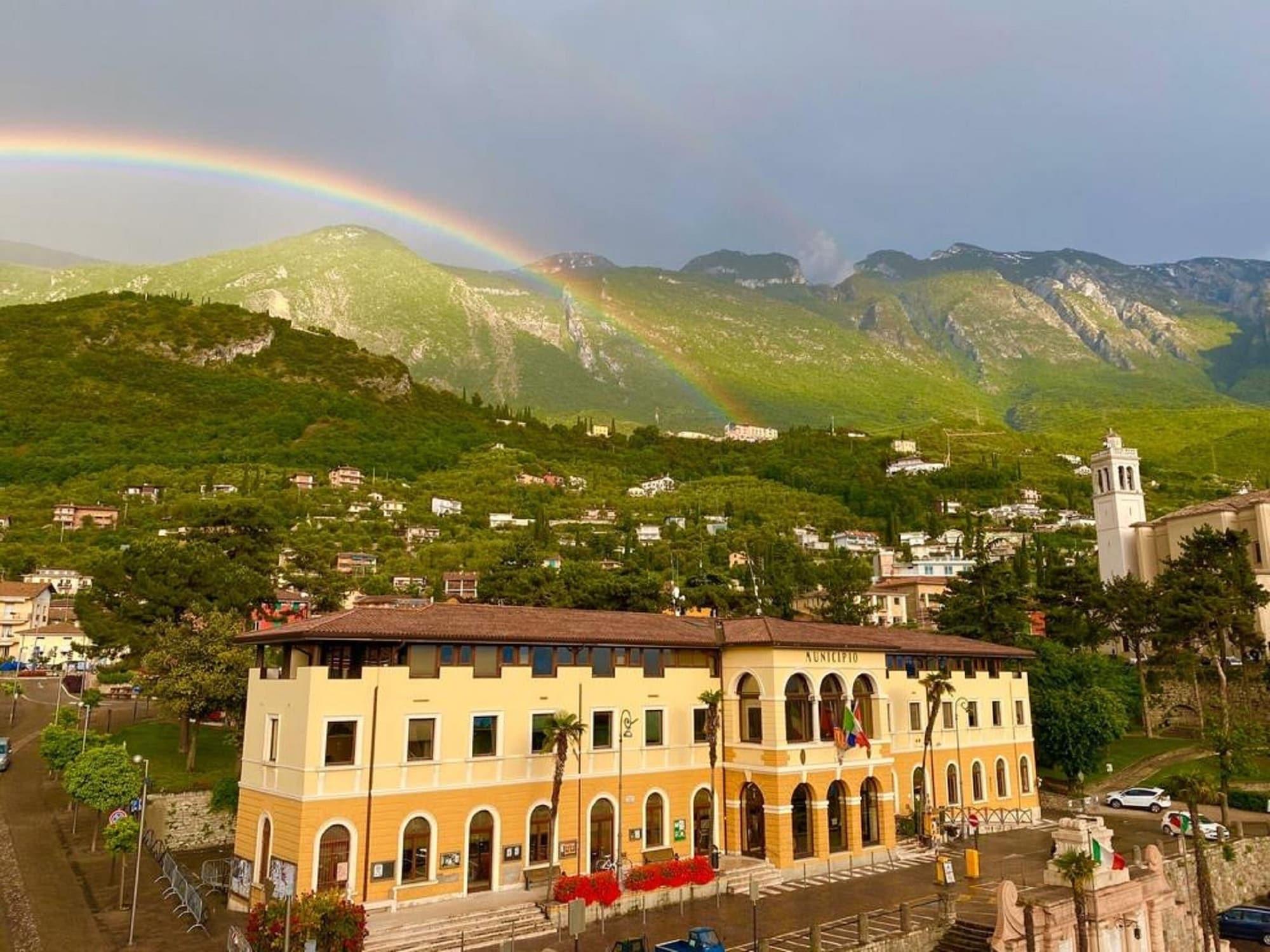 Hotel Alpino Malcesine Exterior foto