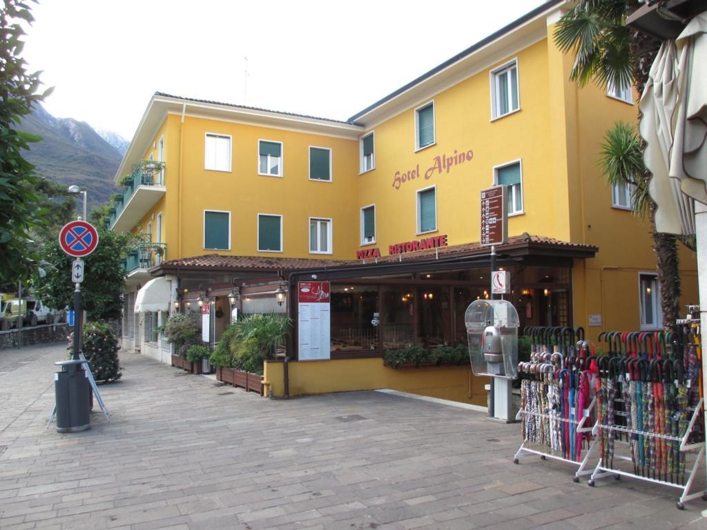 Hotel Alpino Malcesine Exterior foto